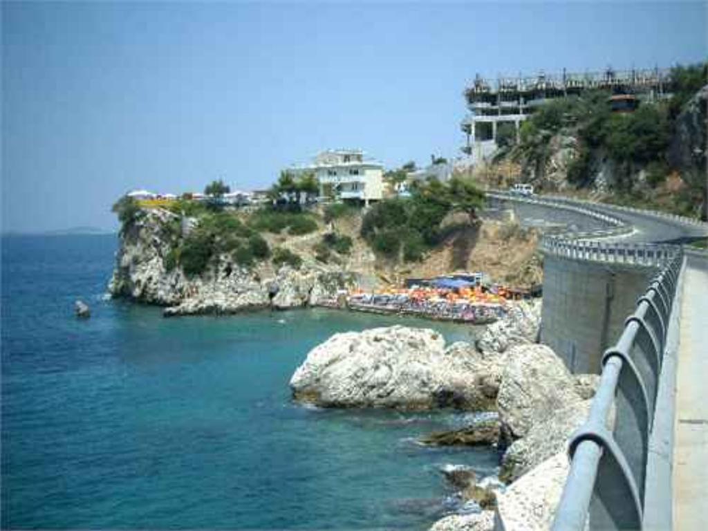 Hotel Kalaja Hotel 3*